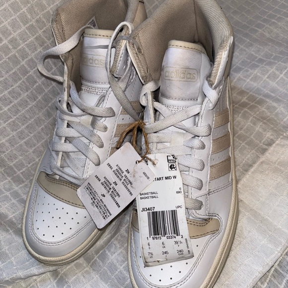 Adidas White and Tan Sneakers - Picture 3 of 7